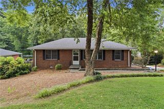 106 Larose Circle SE, Marietta, GA 30060