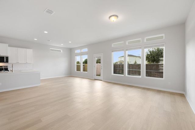 17407 Emperador DR, Pflugerville, TX 78664