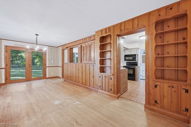 2495 E Western Reserve Road, Poland, OH 44514