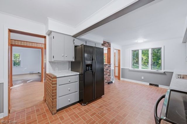 2495 E Western Reserve Road, Poland, OH 44514