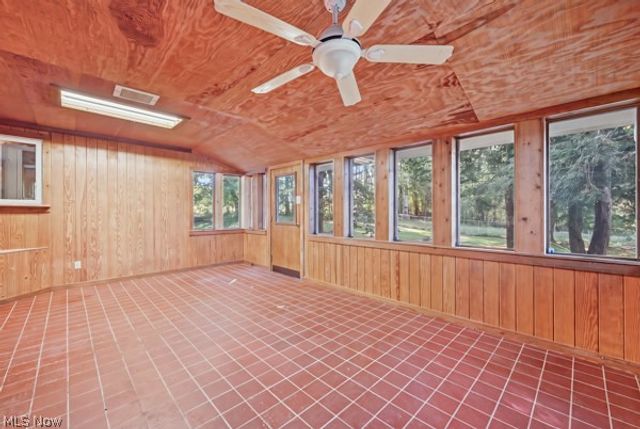 2495 E Western Reserve Road, Poland, OH 44514
