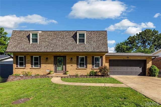 3573 Alber Hill Drive, St Louis, MO 63129
