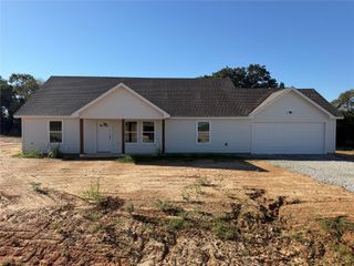 1005 Virgil Court, Springtown, TX 76082