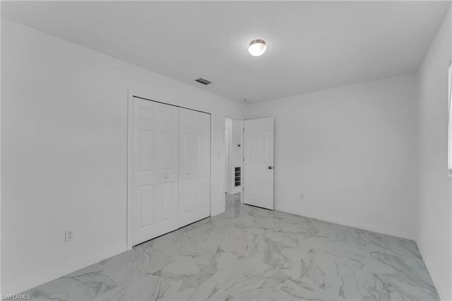 1012 Monroe DR, Lehigh Acres, FL 33936