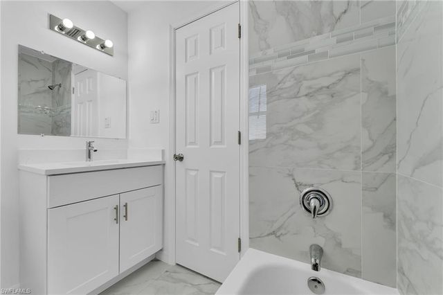 1012 Monroe DR, Lehigh Acres, FL 33936