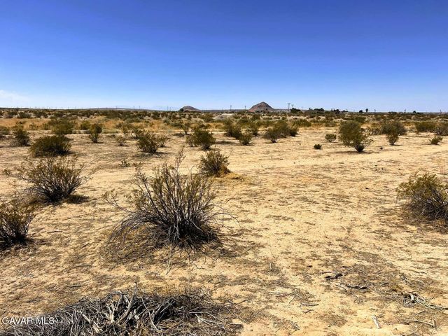 10932 Harvard Avenue, California City, CA 93505