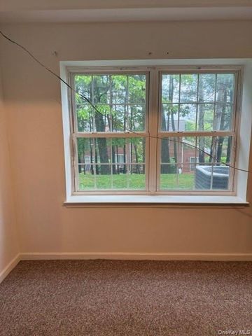 212 Hillside Lane, Ellenville, NY 12428