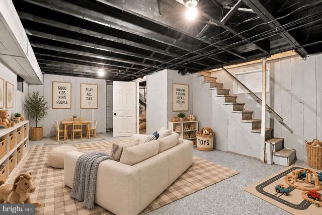 225 S COOK AVE, Trenton, NJ 08629