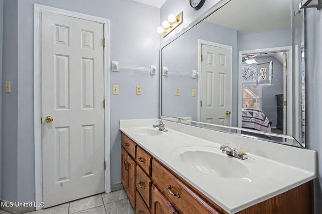 6933 Margaret Way Cove, Walls, MS 38680