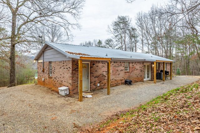 670 Sherry Road, Jasper, TN 37347