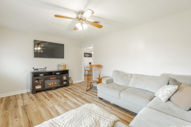 670 Sherry Road, Jasper, TN 37347