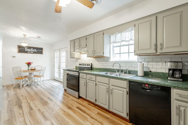 670 Sherry Road, Jasper, TN 37347