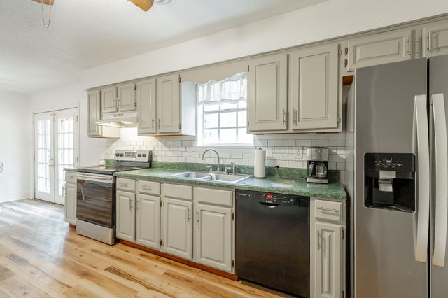 670 Sherry Road, Jasper, TN 37347