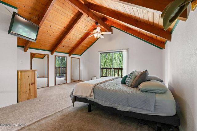 13619 Summitview Ext Rd, Yakima, WA 98908