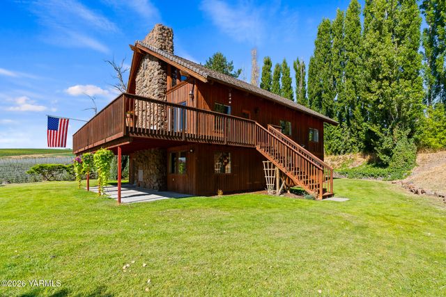 13619 Summitview Ext Rd, Yakima, WA 98908