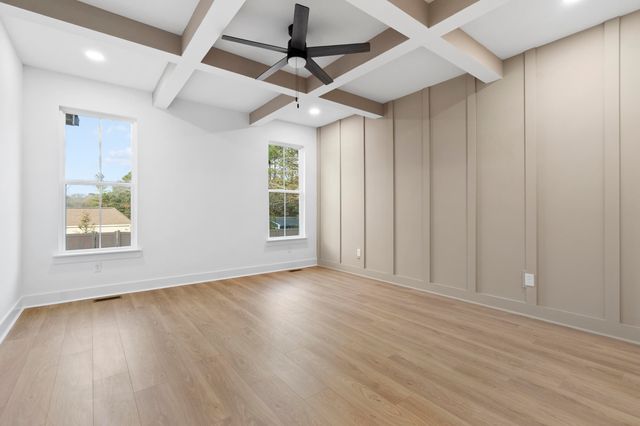 6821 Lakeshore Drive, Chattanooga, TN 37416