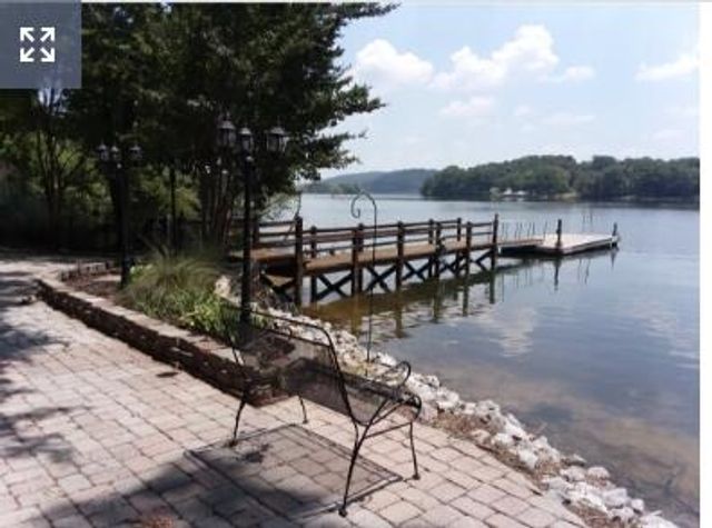 6821 Lakeshore Drive, Chattanooga, TN 37416