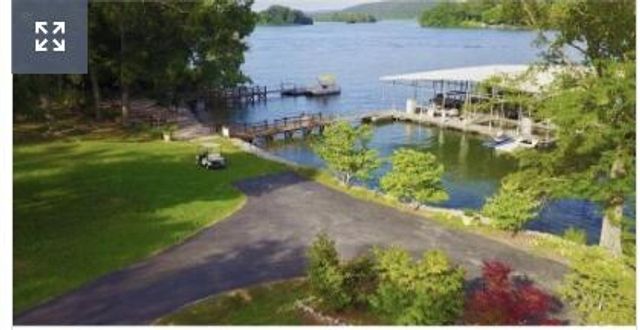 6821 Lakeshore Drive, Chattanooga, TN 37416