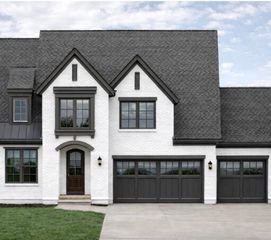 6821 Lakeshore Drive, Chattanooga, TN 37416