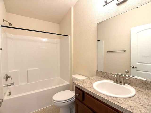 1378 LEGATTO LOOP, Dundee, FL 33838
