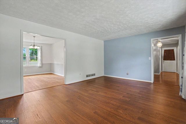 2151 Lisbon Lane, Jonesboro, GA 30236