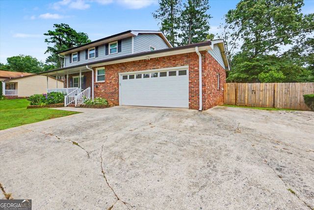 2151 Lisbon Lane, Jonesboro, GA 30236
