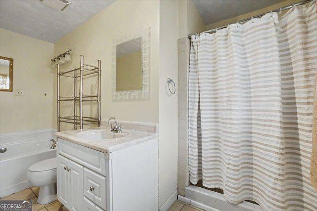 2151 Lisbon Lane, Jonesboro, GA 30236