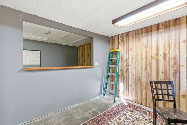 917 Carpenter Street, Azle, TX 76020