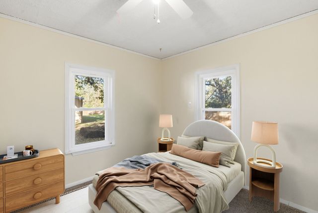 917 Carpenter Street, Azle, TX 76020