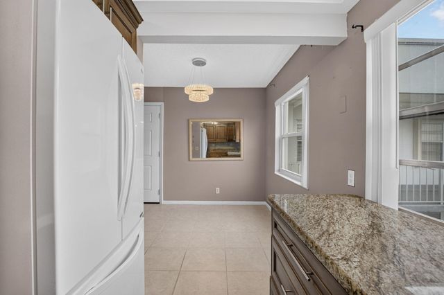 701 Burgundy O, Delray Beach, FL 33484