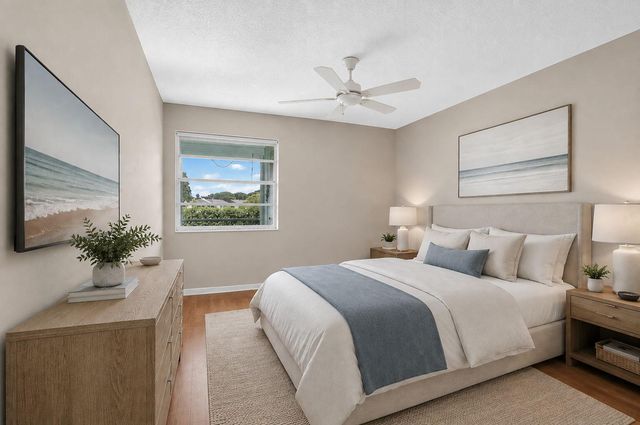 701 Burgundy O, Delray Beach, FL 33484