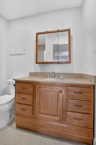 701 Burgundy O, Delray Beach, FL 33484