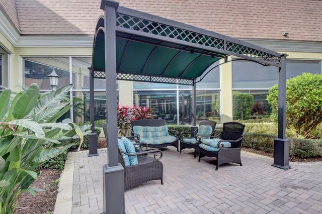 701 Burgundy O, Delray Beach, FL 33484