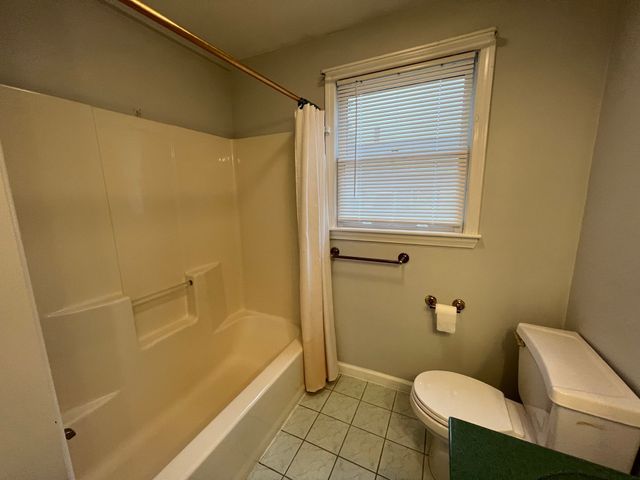 335-337 Linwood Ave 335, Newton, MA 02460