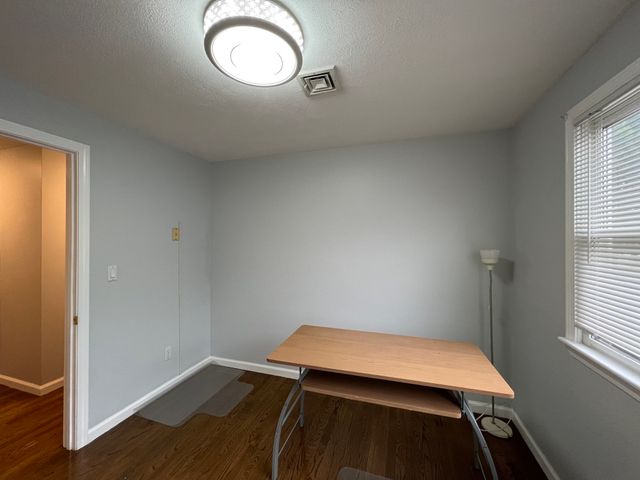 335-337 Linwood Ave 335, Newton, MA 02460