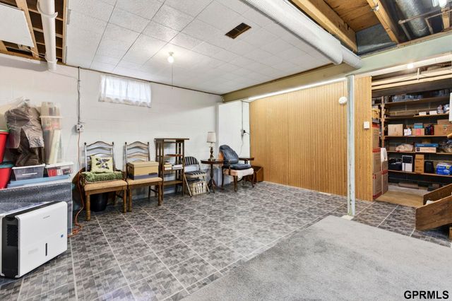 1605 Cascio Drive, Bellevue, NE 68005