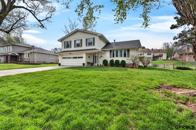 1605 Cascio Drive, Bellevue, NE 68005