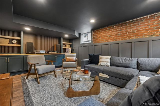 1972 S Lincoln Street, Denver, CO 80210