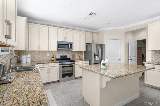 9556 Harvest Vista Drive, Rancho Cucamonga, CA 91730