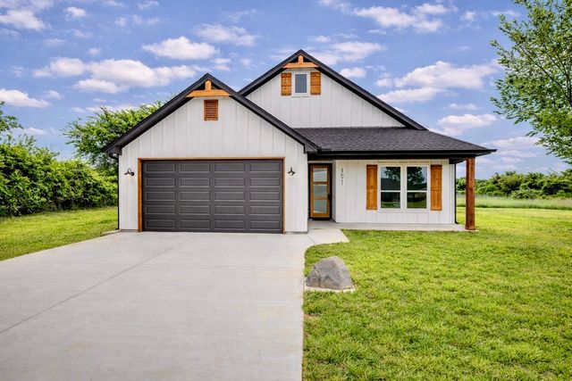 1621 County Road 4764, Boyd, TX 76023