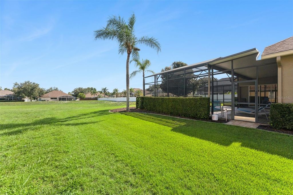 Image 29 of property listing at 3739 WINDING LAKE CIRCLE, Orlando, FL 32835