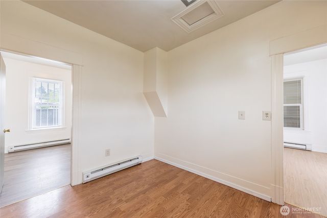 3827 S Morgan Street, Seattle, WA 98118