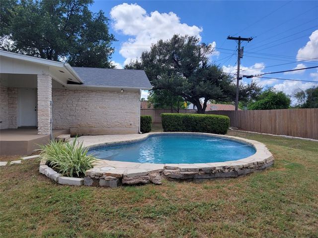 2008 Meadow Brook DR, Round Rock, TX 78664