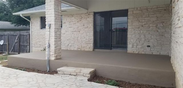 2008 Meadow Brook DR, Round Rock, TX 78664