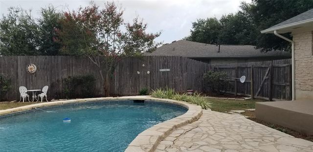 2008 Meadow Brook DR, Round Rock, TX 78664