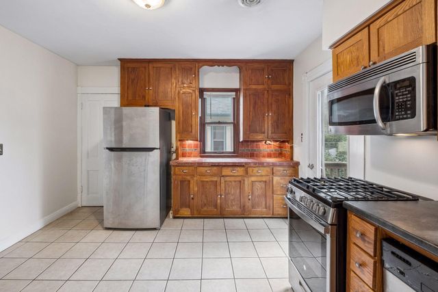 1222 Washington Street NE, Minneapolis, MN 55413
