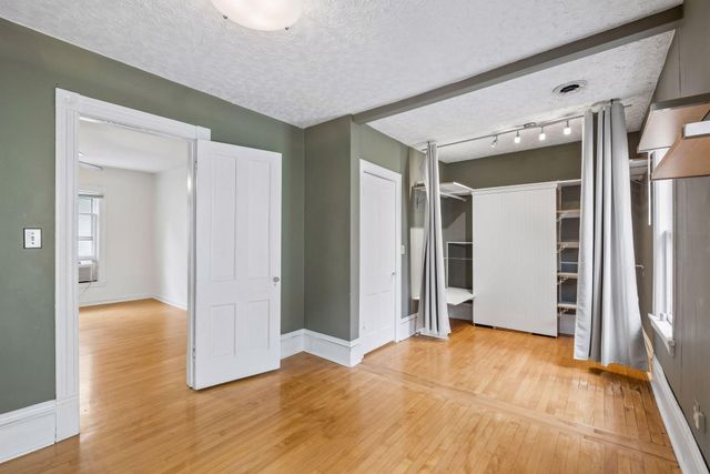 1222 Washington Street NE, Minneapolis, MN 55413
