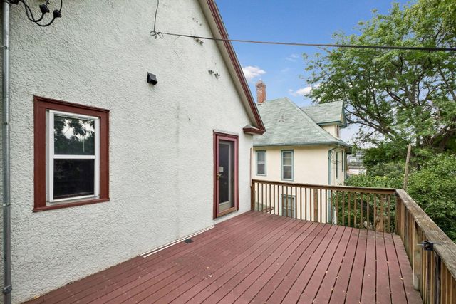 1222 Washington Street NE, Minneapolis, MN 55413