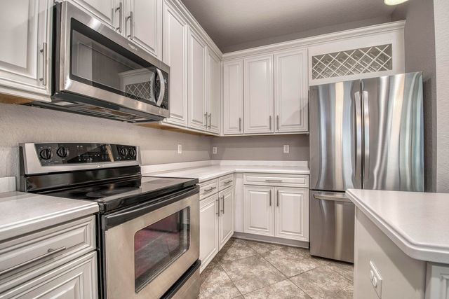 120 W Thatch Palm Circle, Jupiter, FL 33458