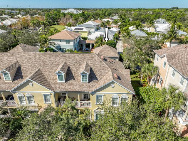 120 W Thatch Palm Circle, Jupiter, FL 33458
